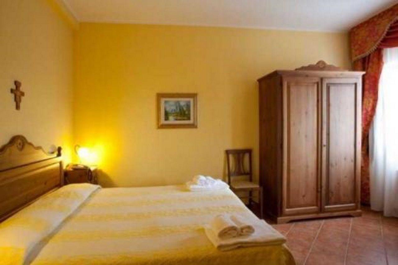 Hotel Funtana Noa Villanovaforru Екстер'єр фото