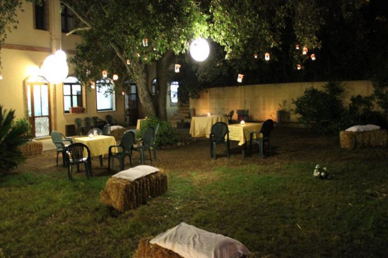 Hotel Funtana Noa Villanovaforru Екстер'єр фото